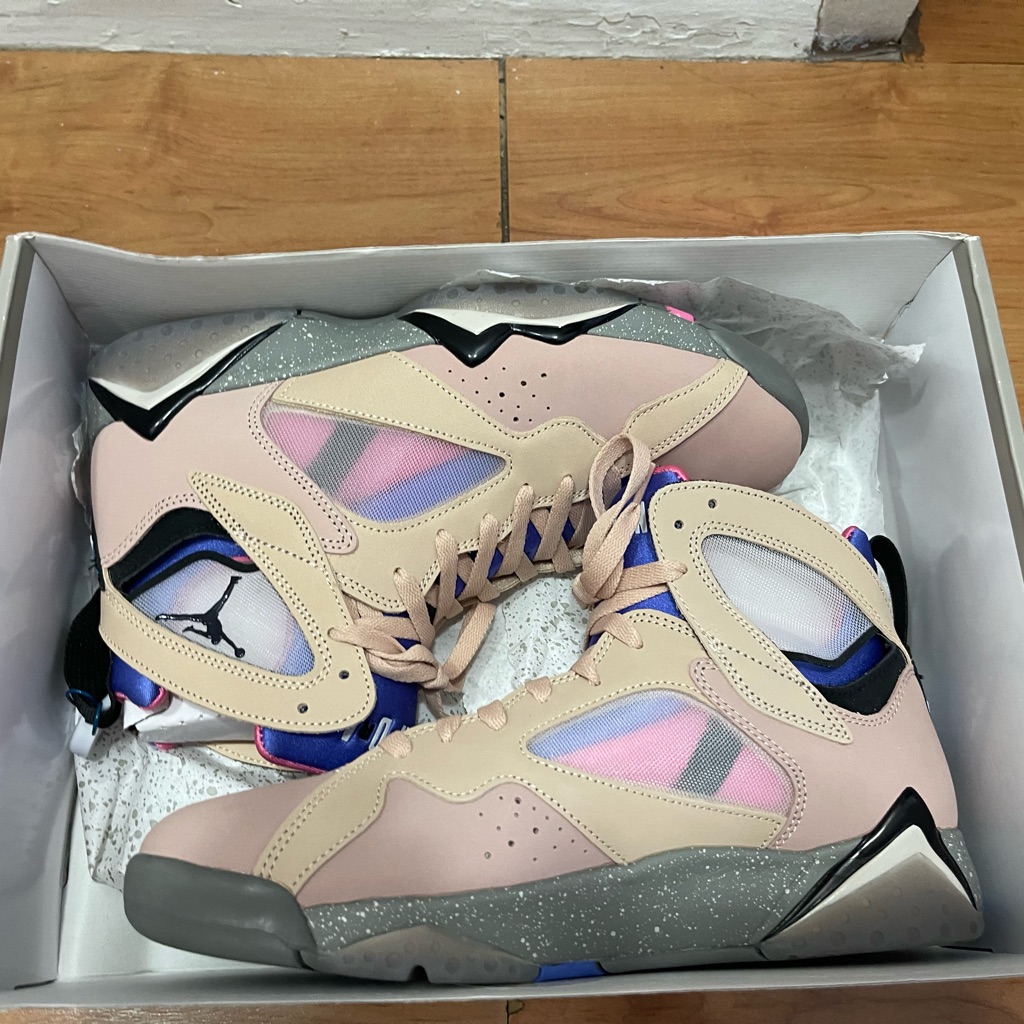Nike Air Jordan Vii Size 9.5 Men's Pink, Beige & Gray High-Top Sneakers New Box
